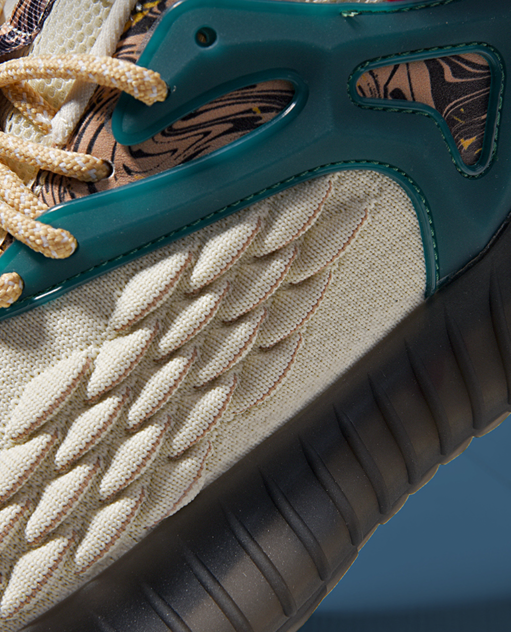 Primmor Greenhood Sneakers