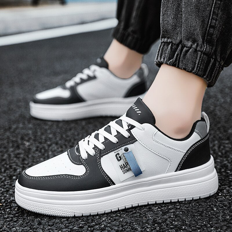 Primmor Lace Sneakers