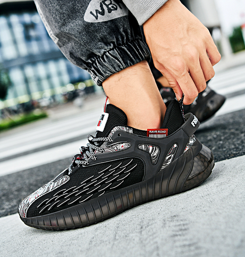 Primmor Greenhood Sneakers