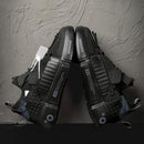 Elegant Sneakers Read