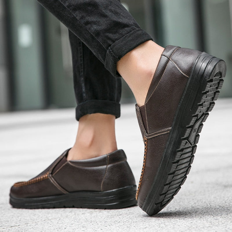Men's Closed Leather Shoes